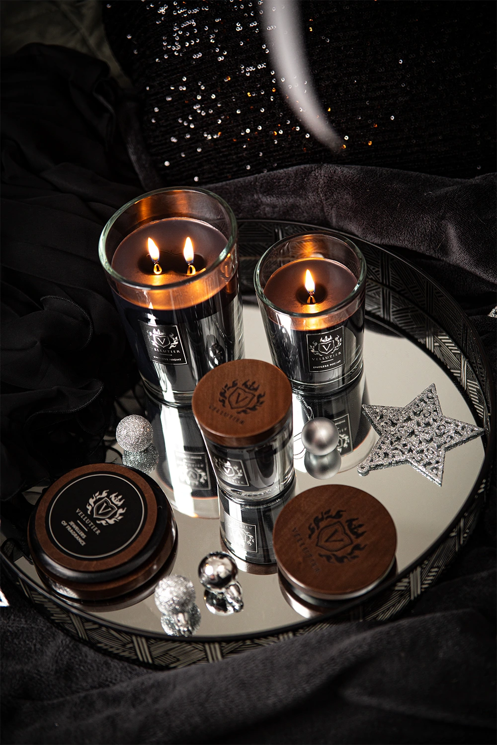 VELLUTIER Endless Night candles in an evening setting