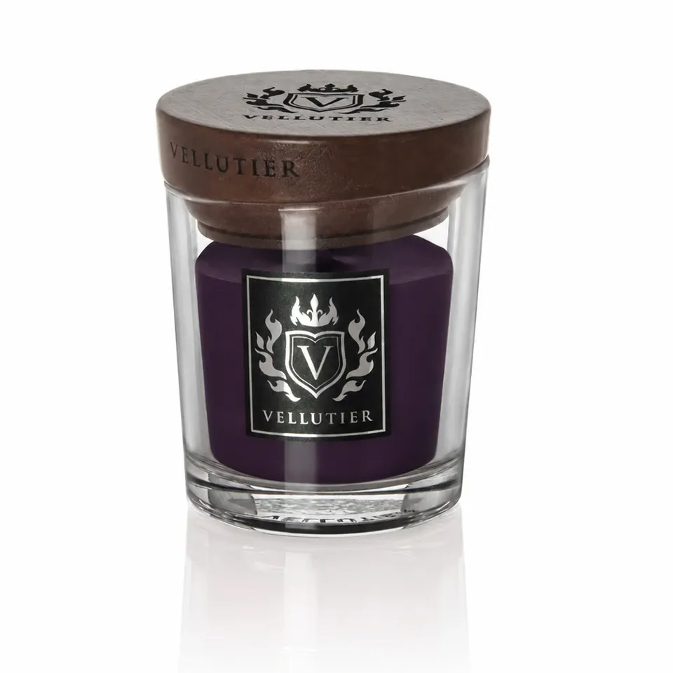 Kleine kaars Intense Devotion uit Grand Collection met houten deksel